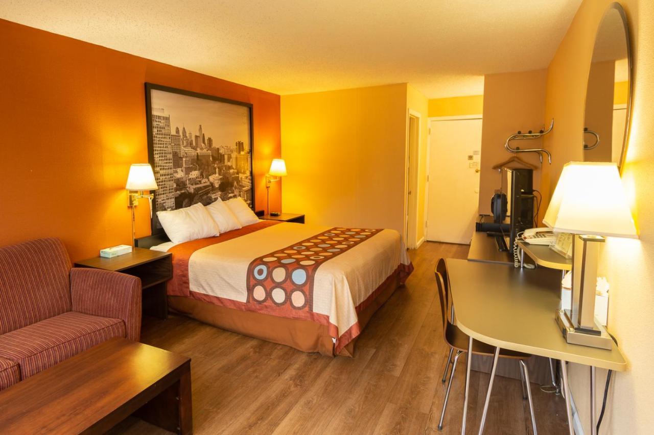 Super 8 By Wyndham Carlisle North Motel Eksteriør bilde